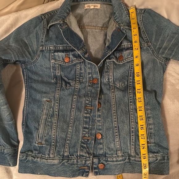 Madewell Jean Jacket - Picture 6 of 6